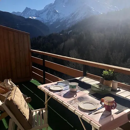 Turquoise Quartier Grattague Vue Montblanc Daire